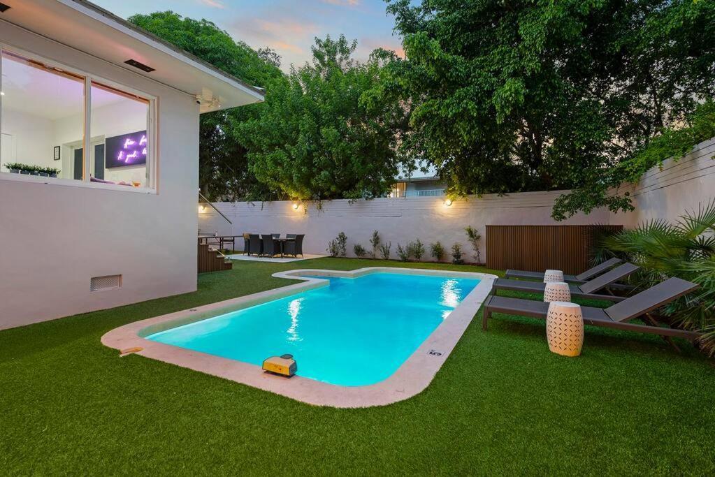 Beautiful Villa With Heated Pool Must Seen! Miami Exterior foto